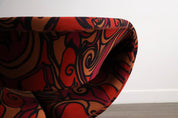 Ribbon_Chair_by_Pierre_Paulin_for_Artifort_in_Jack_Lenor_Larsen_Momentum_Fabric,_Dutch_Design_Icon