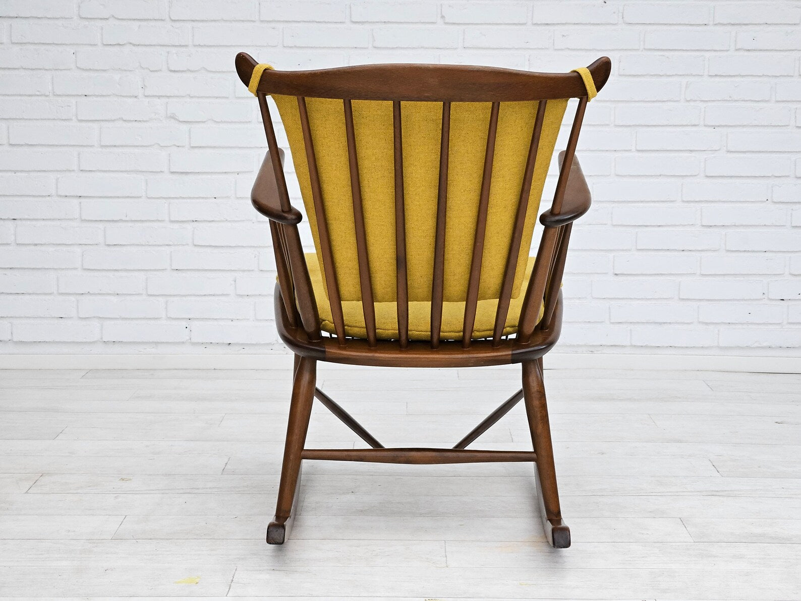Farstrup_Stolefabrik_Danish_Rocking_Chair,_1960s–1970s,_Denmark