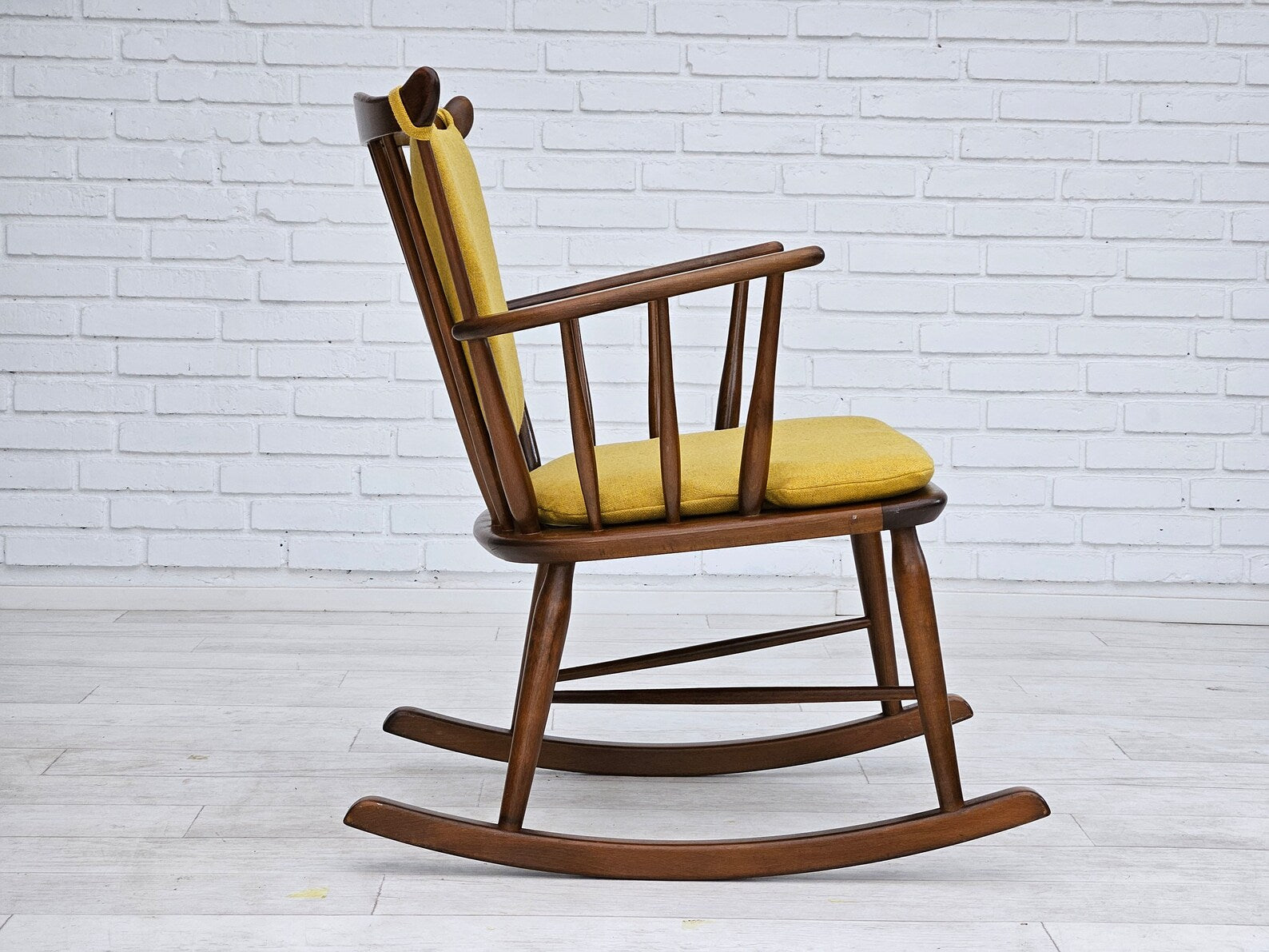 Farstrup_Stolefabrik_Danish_Rocking_Chair,_1960s–1970s,_Denmark