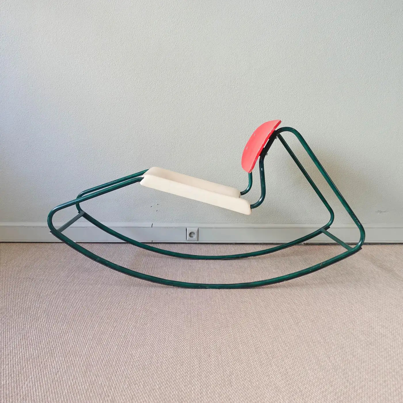Rocking_Chair,_Dirk_Van_Sliedrecht_Style,_Metal_and_Wood,_1960s,_Netherlands