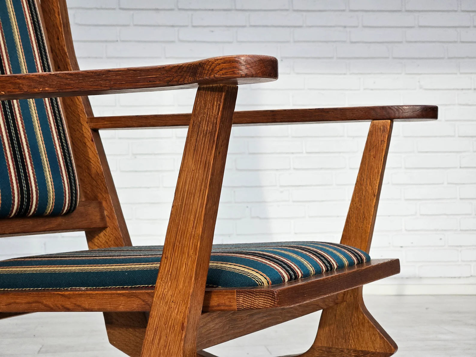 Scandinavian_Modern_Rocking_Chair,_1950s–1960s,_Denmark