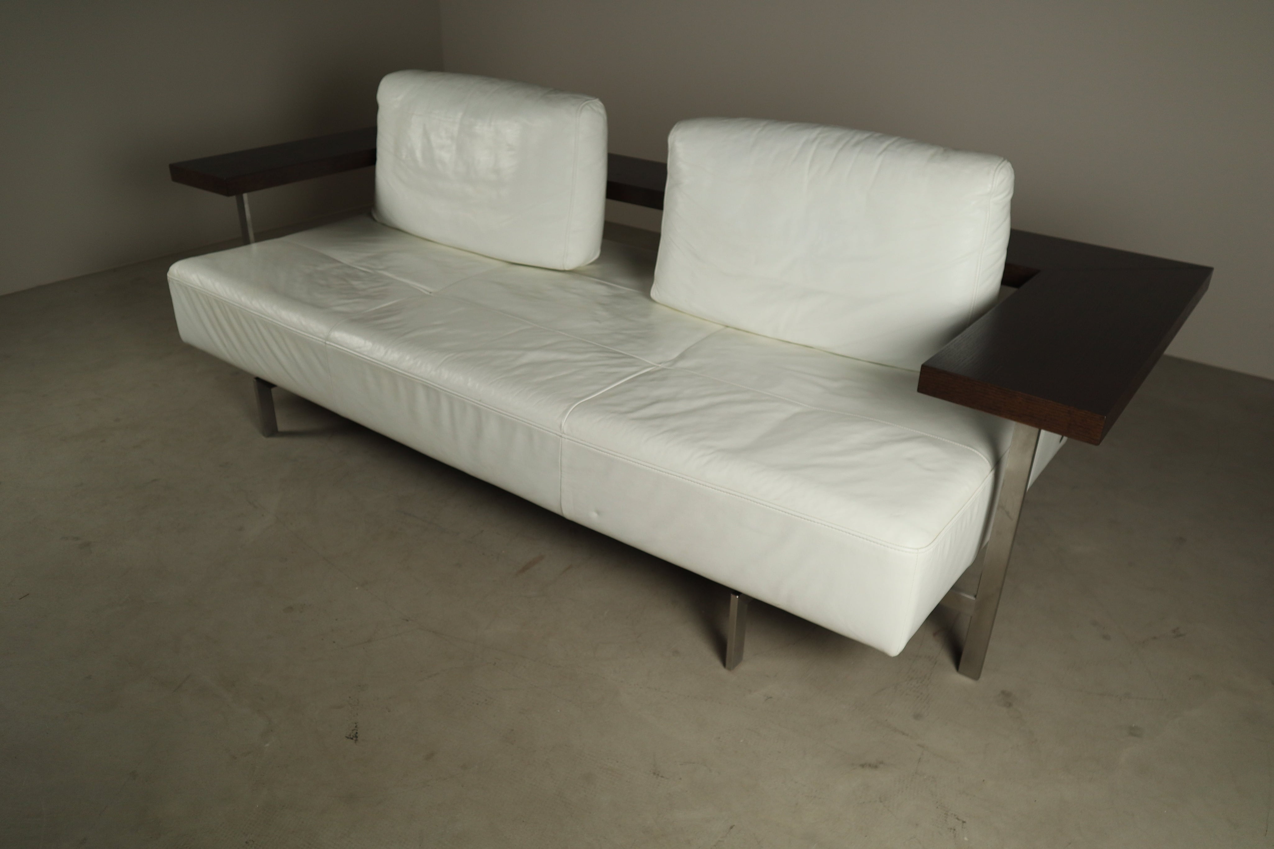 Rolf_Benz_Dono_sofa_by_Christian_Werner_in_white_leather,_1990s