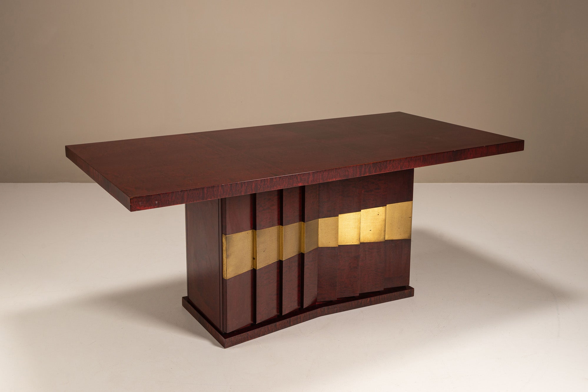 Romanus_Dining_Table_by_Luciano_Frigerio,_1970s,_Italy