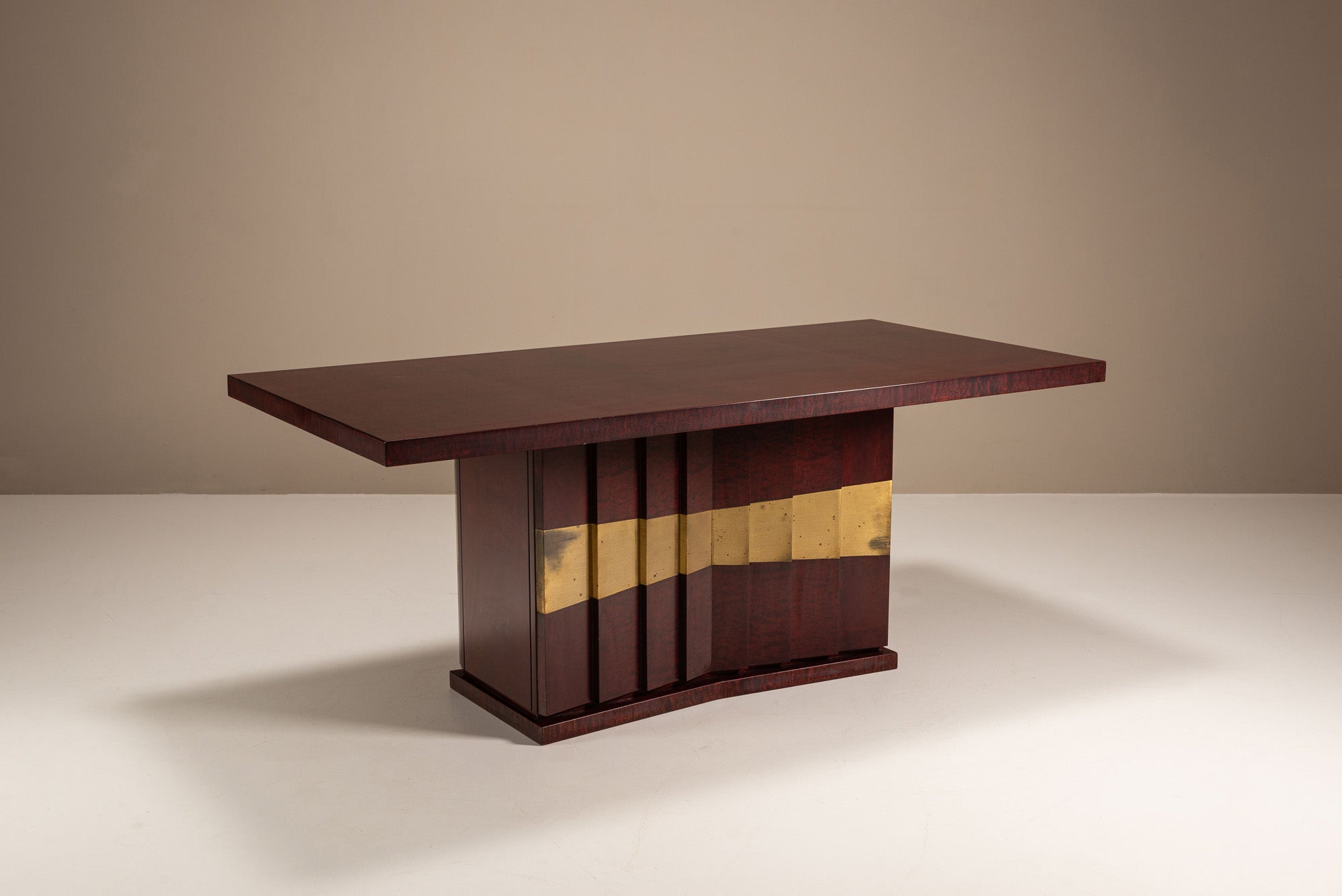 Romanus_Dining_Table_by_Luciano_Frigerio,_1970s,_Italy