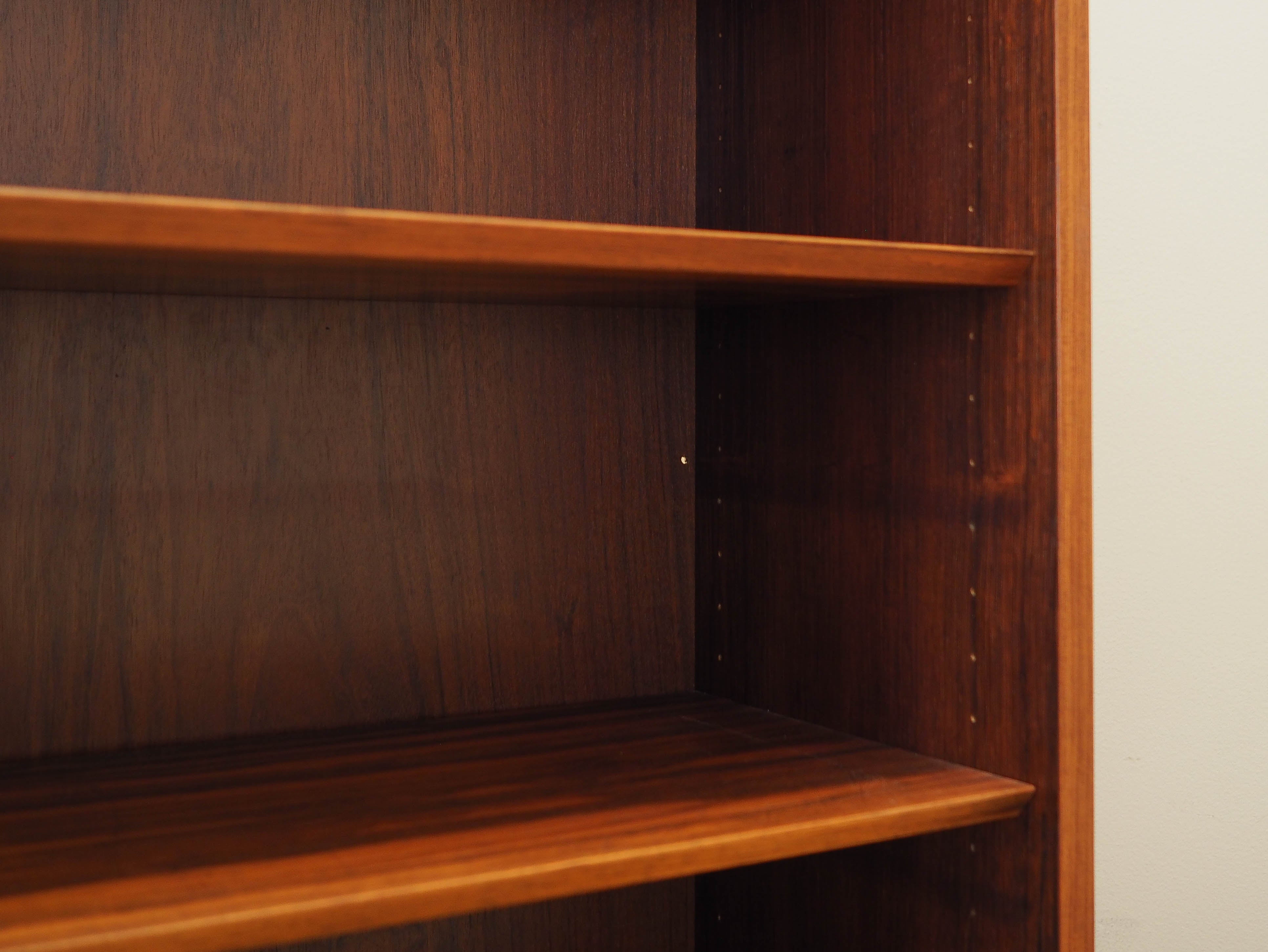 Rosewood_Bookcase,_Hundevad,_1970s,_Denmark