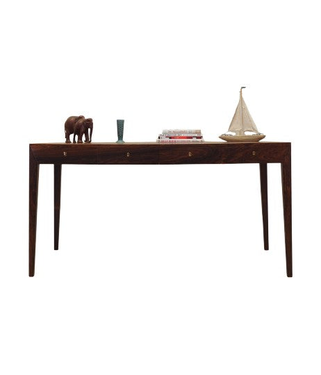 Rosewood_desk,_Danish_design,_1960s,_designer:_Severin_Hansen,_production:_Haslev_Møbelsnedkeri
