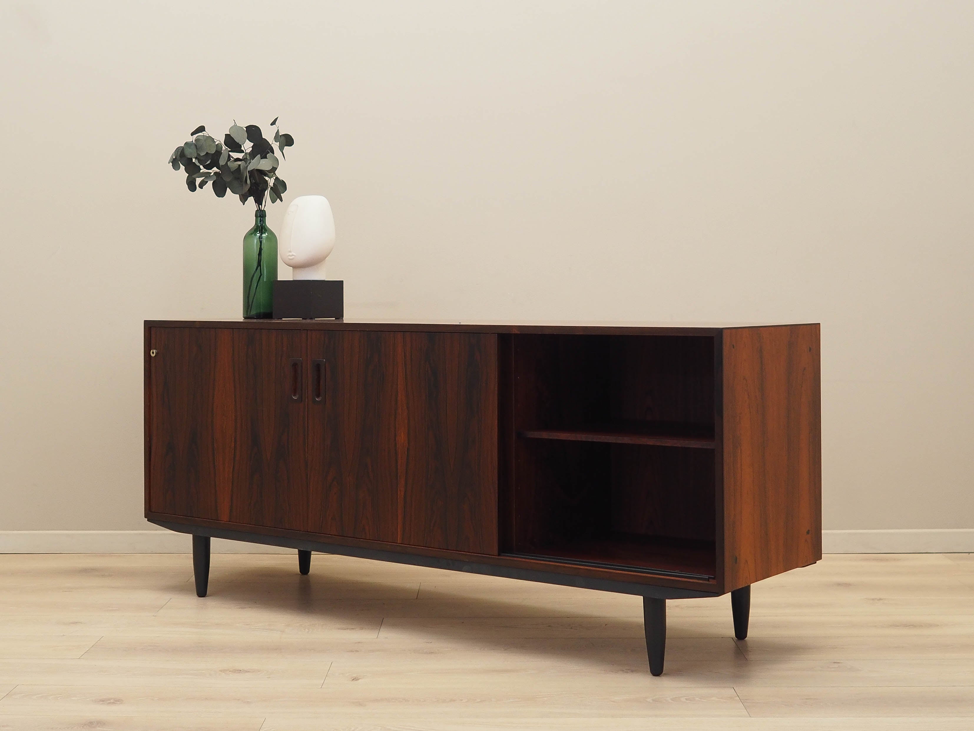 Rosewood_Dresser,_Veneer,_1970s,_Denmark