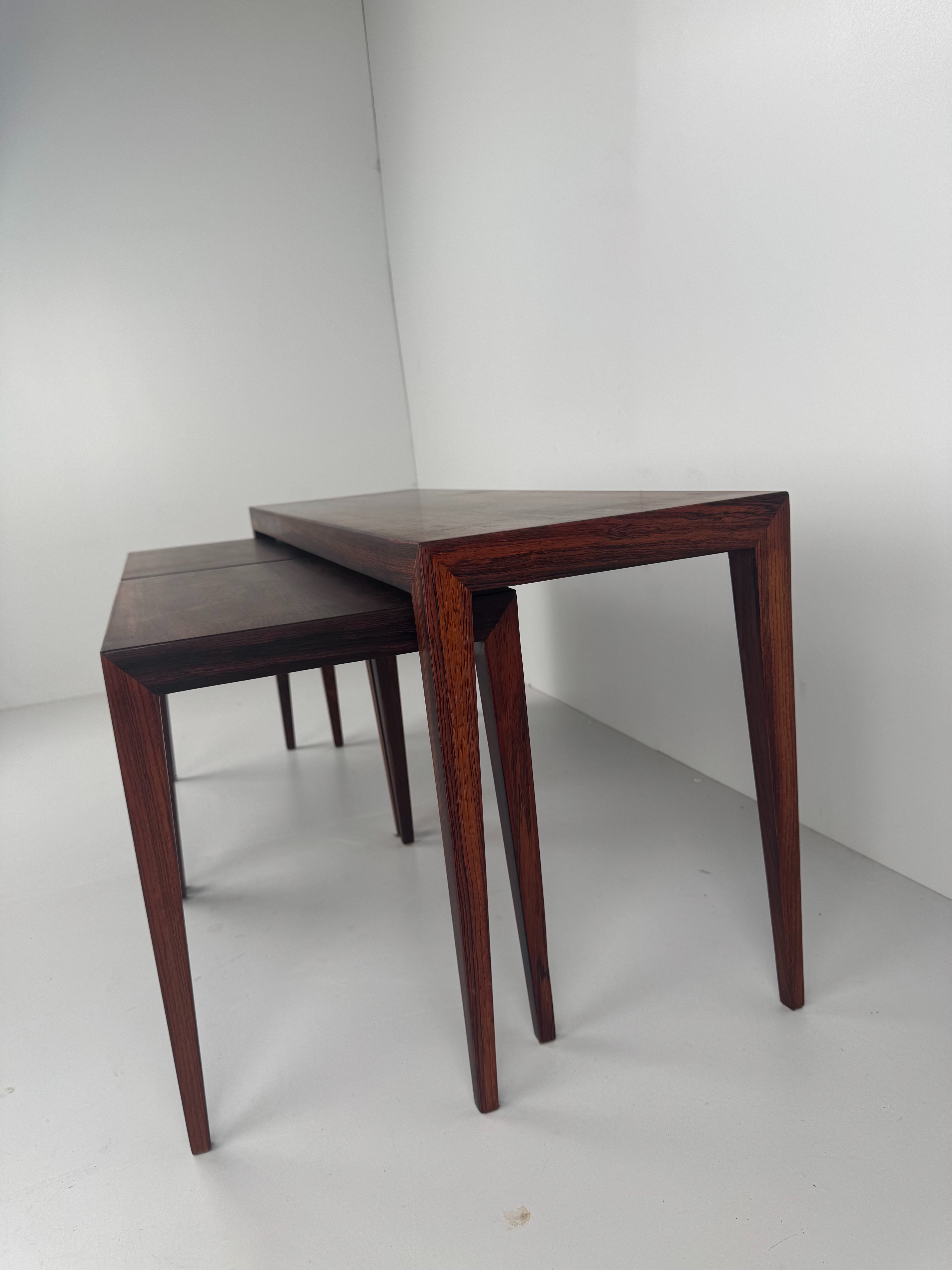 Rosewood_Nesting_Tables_by_Severin_Hansen_Jr._for_Haslev_Møbelsnedkeri,_Denmark,_1960s