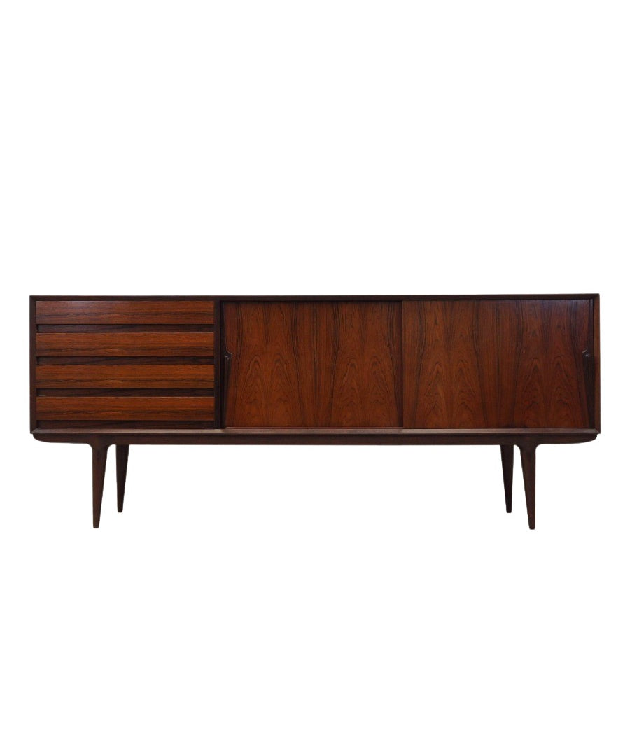 Rosewood_Sideboard_by_Omann_Jun_Møbelfabrik,_1970s,_Denmark
