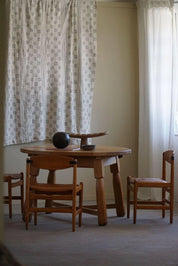 Round_Brutalist_Dining_Table_in_Oak,_Mid_Century_Modern,_Made_in_France,_1960s