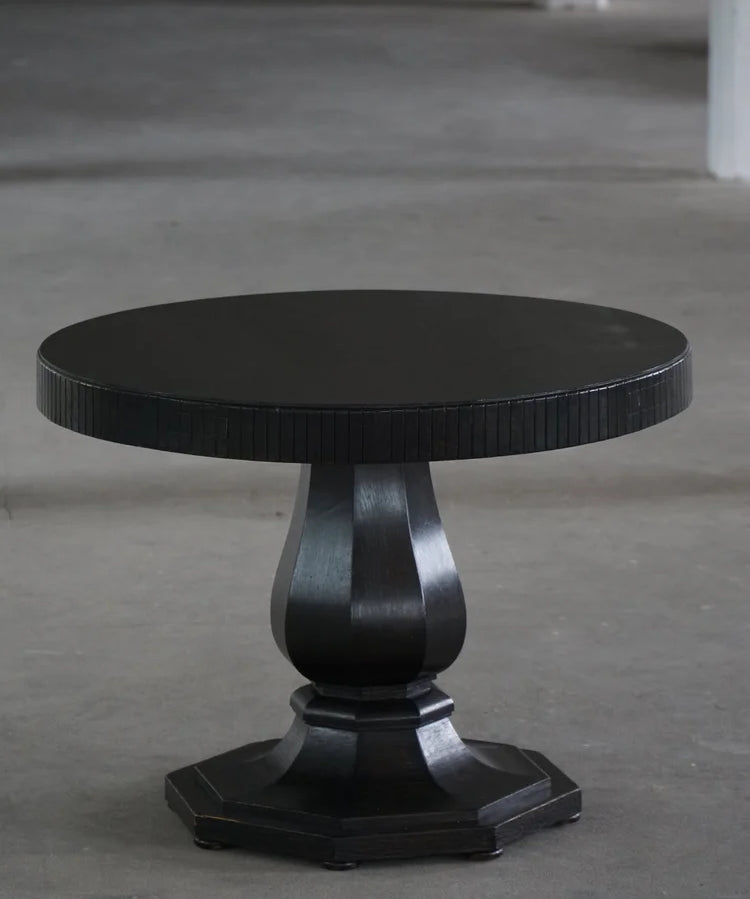 Round_Danish_Art_Deco_Dining_Table_in_Ebonized_Oak,_Early_20th_Century