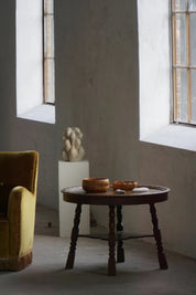 Round_Danish_Baroque_Coffee_Table_in_Solid_Oak,_19th_Century