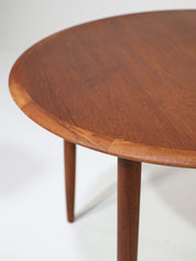 Round_Teak_Dining_Table,_1960s,_Denmark