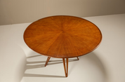 Round_Dining_Table_in_Walnut_attr._to_Ico_Parisi,_Italy_1950s