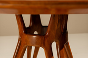 Round_Dining_Table_in_Walnut_attr._to_Ico_Parisi,_Italy_1950s
