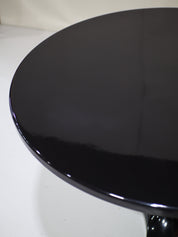 Round_dining_table_Kartell_Castelli_Ferrieri_Gardella,_Italy_1964