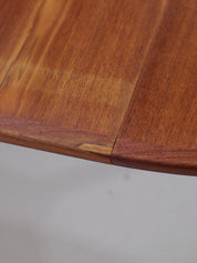 Extendable_Teak_Dining_Table_by_Henry_Rosengren_Hansen_for_Brande_Møbelindustri,_Denmark_1960s