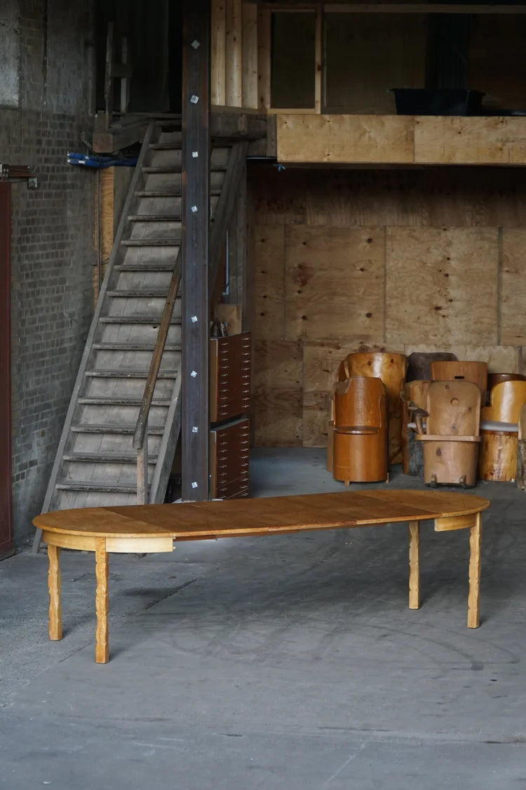 Round_Oak_Dining_Table_with_Three_Extension_Leaves,_Danish_Mid_Century_Modern,_1960s