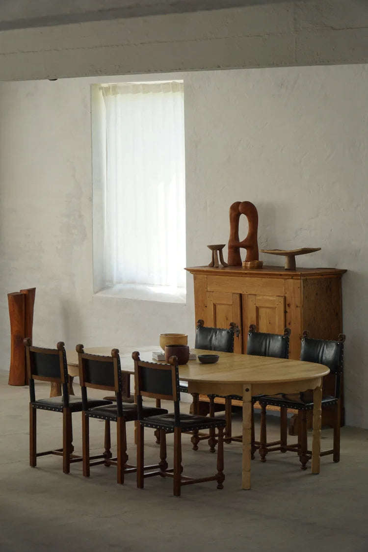 Round_Oak_Dining_Table_with_Two_Extension_Leaves,_Danish_Mid_Century_Modern,_1960s