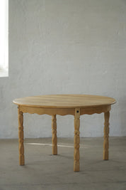 Round_Oak_Dining_Table_with_Two_Extension_Leaves,_Danish_Mid_Century_Modern,_1960s