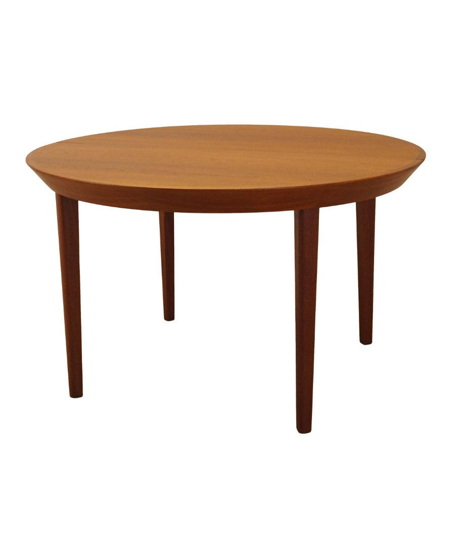 Round_Teak_Dining_Table_by_Ole_Hald_for_Gudme_Møbelfabrik,_1960s,_Denmark