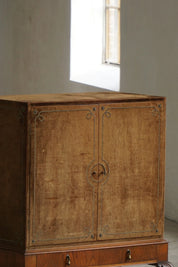 Royal_Cabinetmaker_Oak_Cabinet_by_C.B._Hansens_Etablissement,_Danish_Arts_and_Crafts_Storage_Cabinet