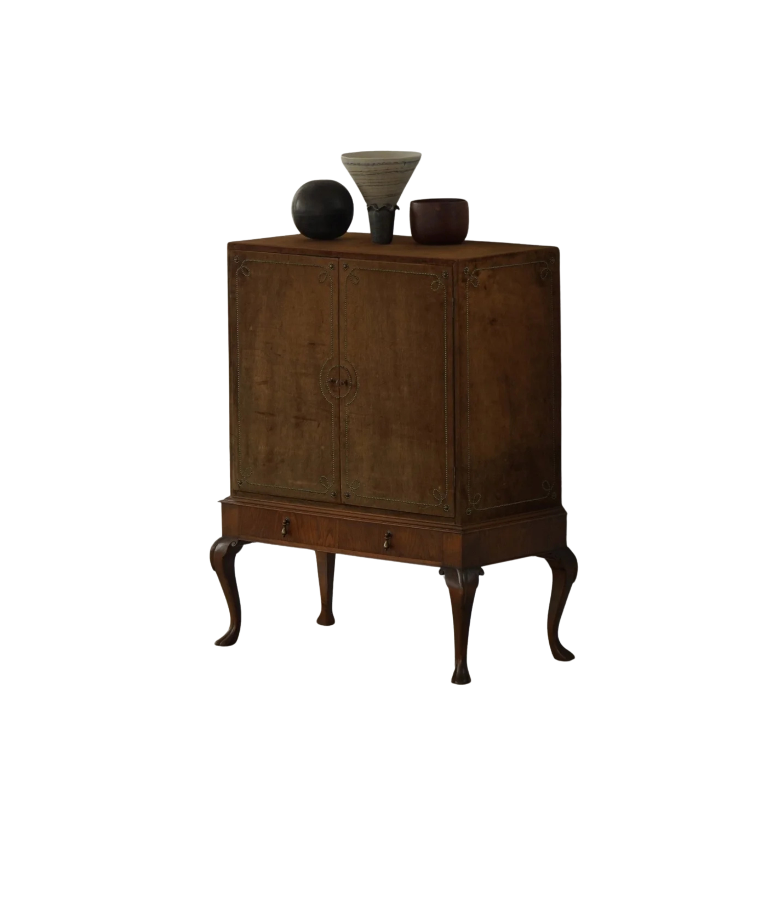 Royal_Cabinetmaker_Oak_Cabinet_by_C.B._Hansens_Etablissement,_Danish_Arts_and_Crafts_Storage_Cabinet