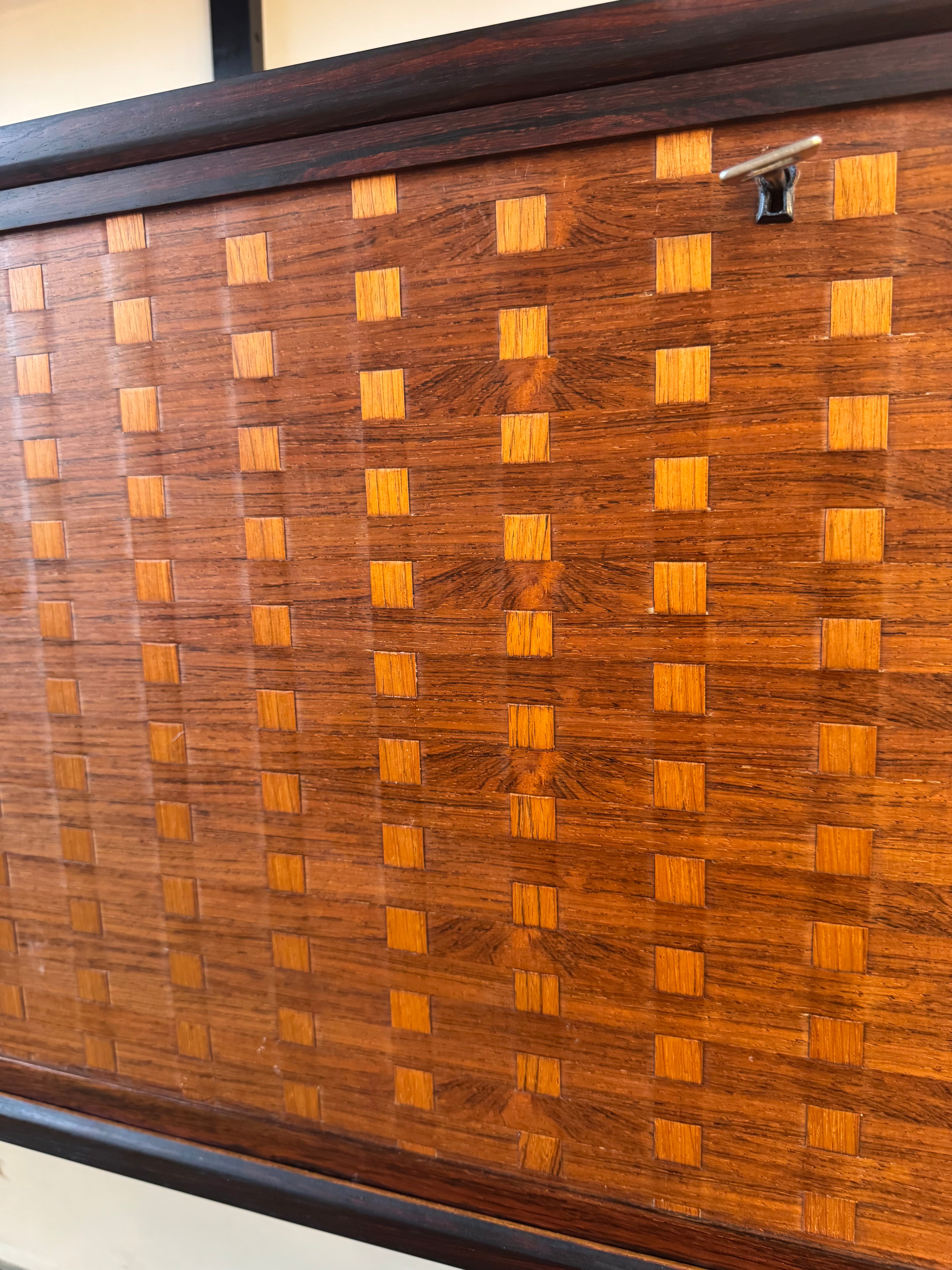 Poul_Cadovius_Royal_System_Rosewood_Wall_Unit_for_Cado,_Denmark,_1960s