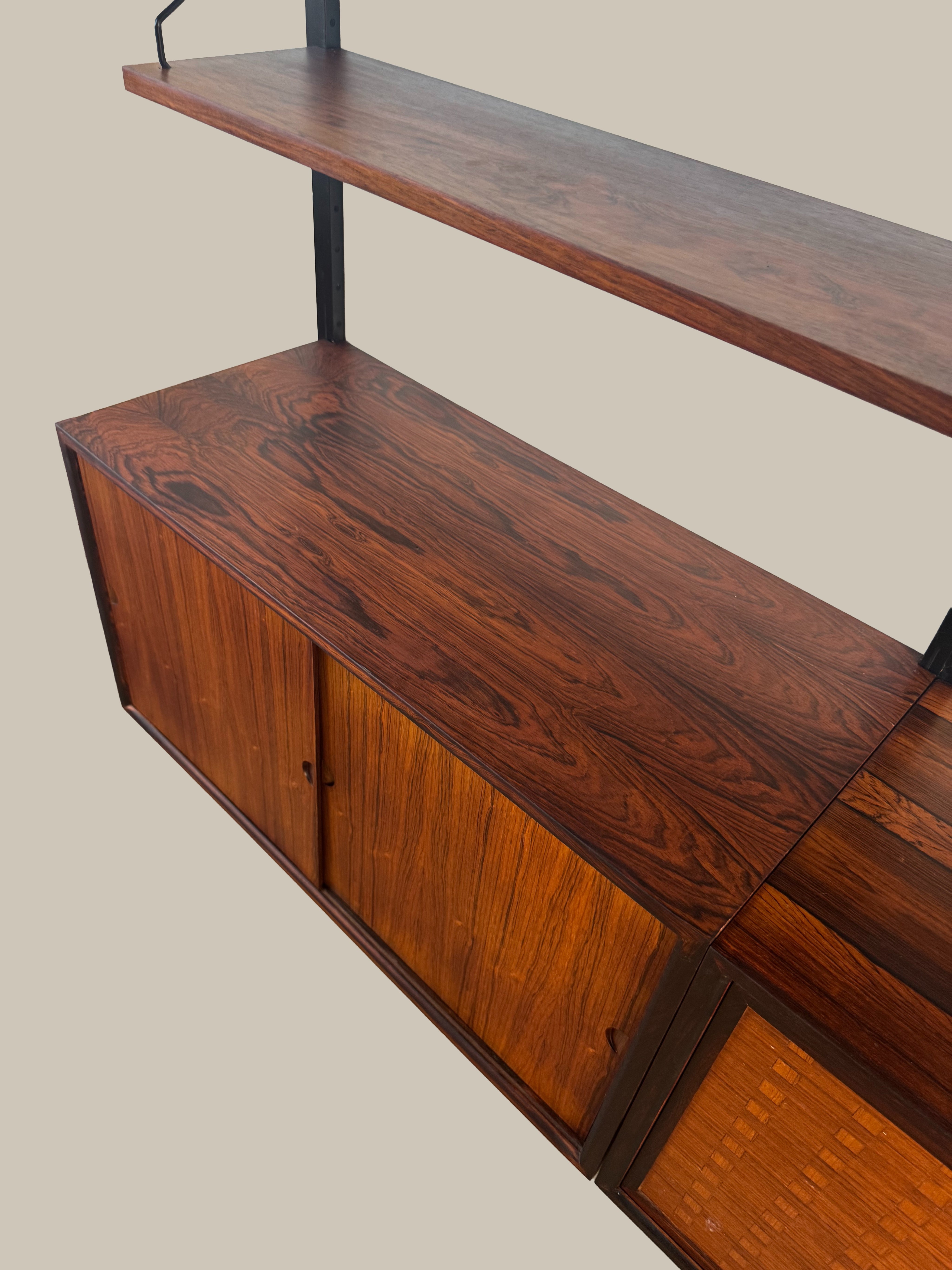 Poul_Cadovius_Royal_System_Rosewood_Wall_Unit_for_Cado,_Denmark,_1960s