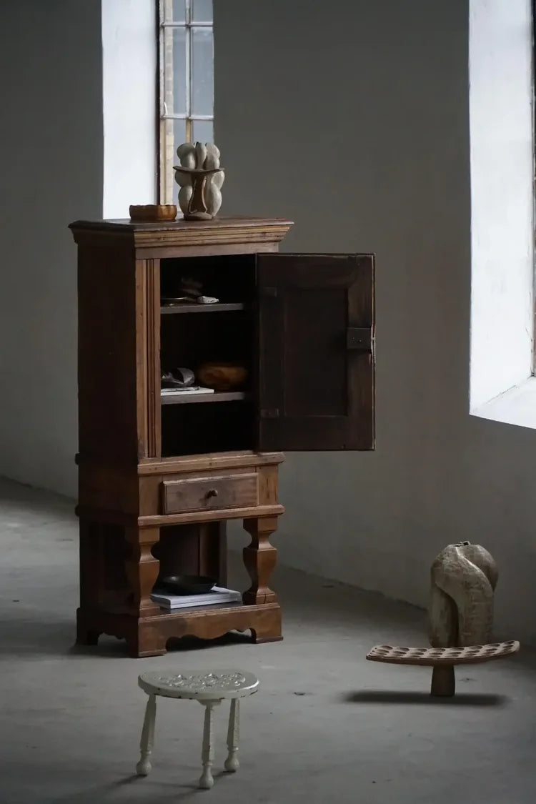 Rustic_French_Oak_Baroque_Cabinet
