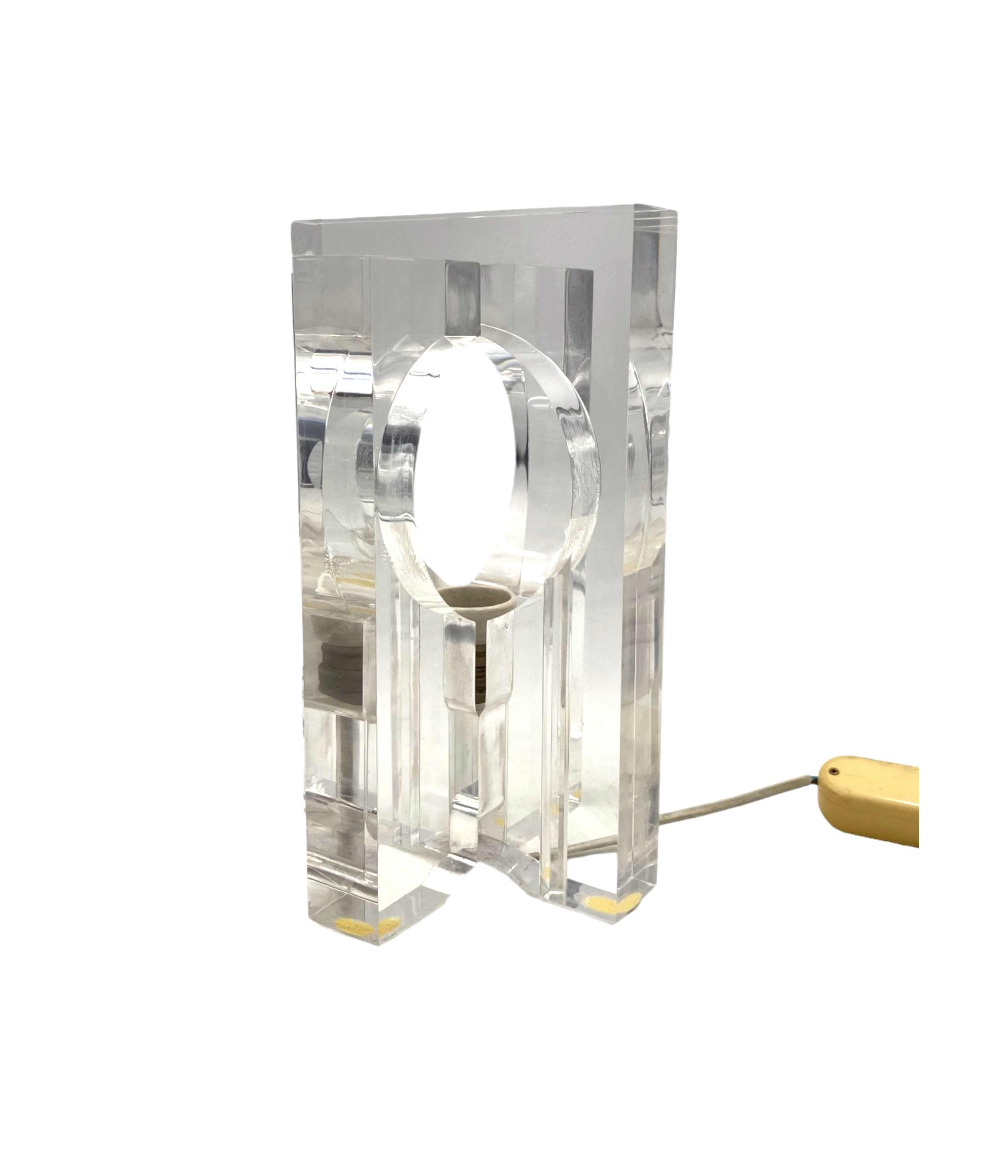 Sandro_Petti_Hollywood_Regency_Lucite_Table_Lamp_for_Angolometallarte,_Italy_1970s