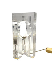Sandro_Petti_Hollywood_Regency_Lucite_Table_Lamp_for_Angolometallarte,_Italy_1970s