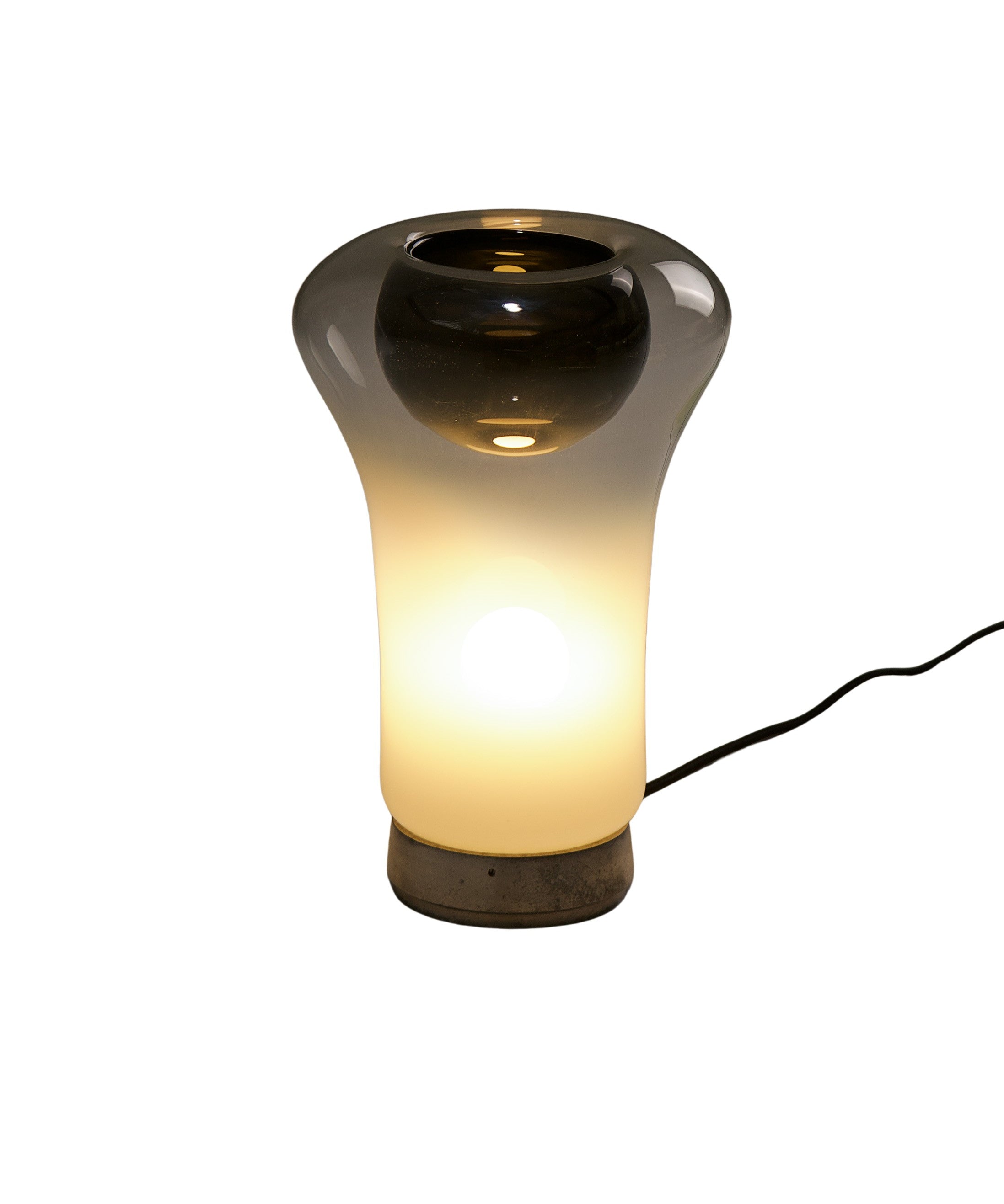 Sappho_Table_Lamp_by_Angelo_Mangiarotti