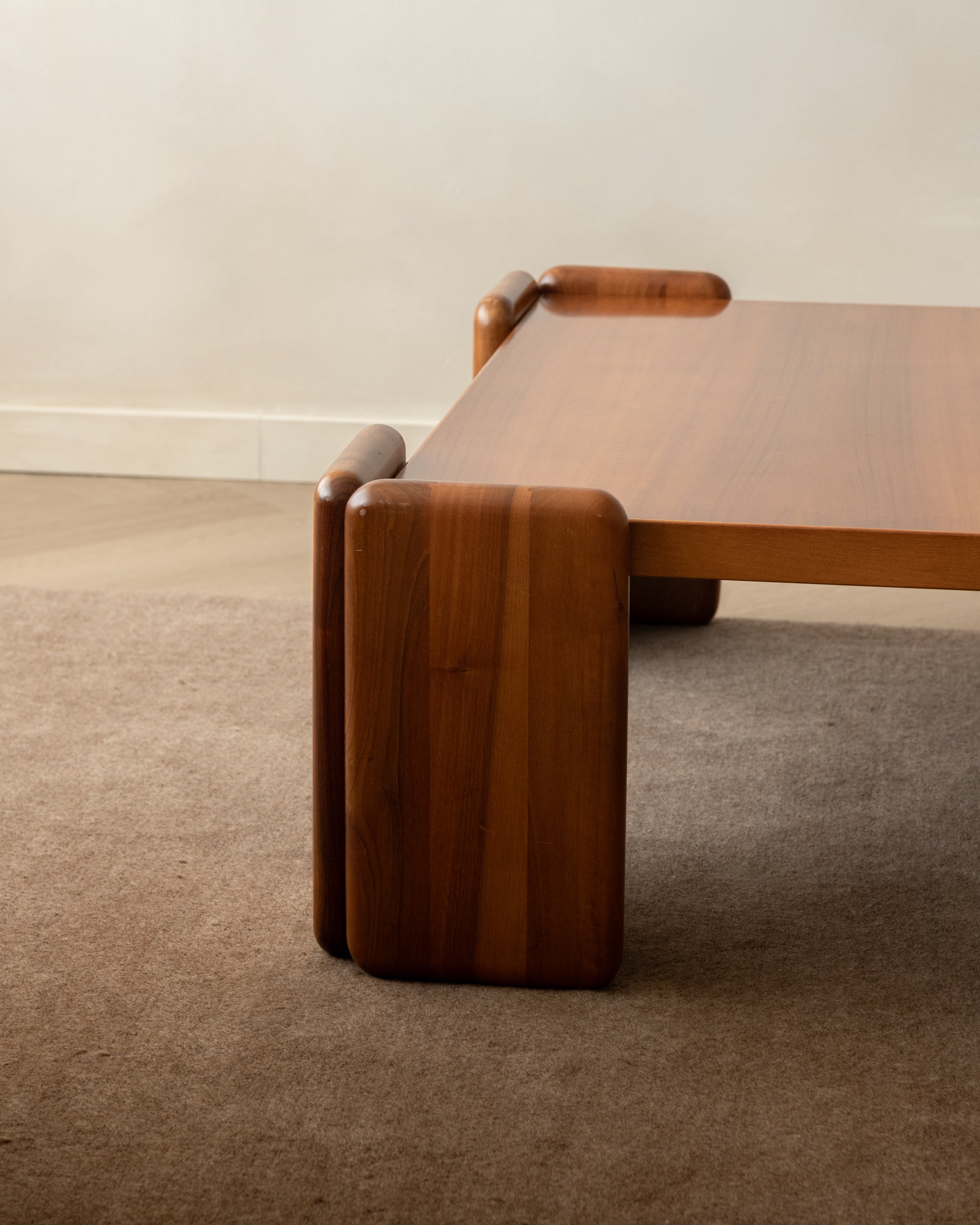 Mario_Marenco_Sapporo_Square_Coffee_Table_for_Mobil_Girgi_in_Walnut,_Italian_Modern_Design,_1970s