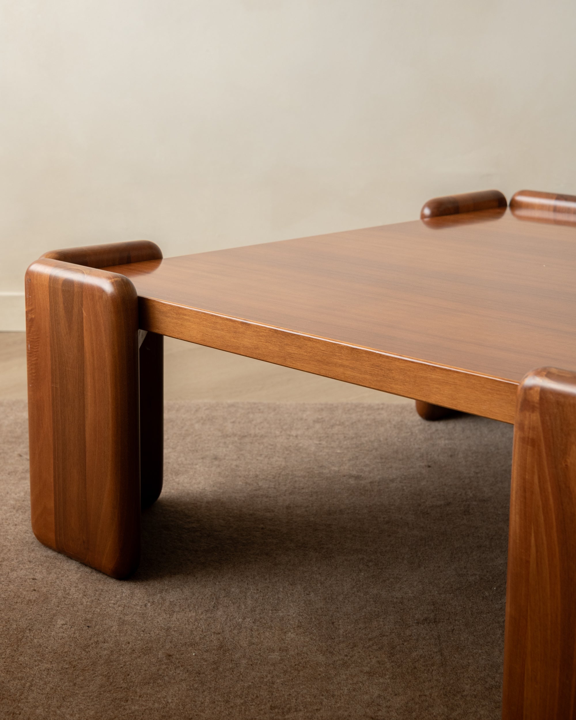 Mario_Marenco_Sapporo_Square_Coffee_Table_for_Mobil_Girgi_in_Walnut,_Italian_Modern_Design,_1970s