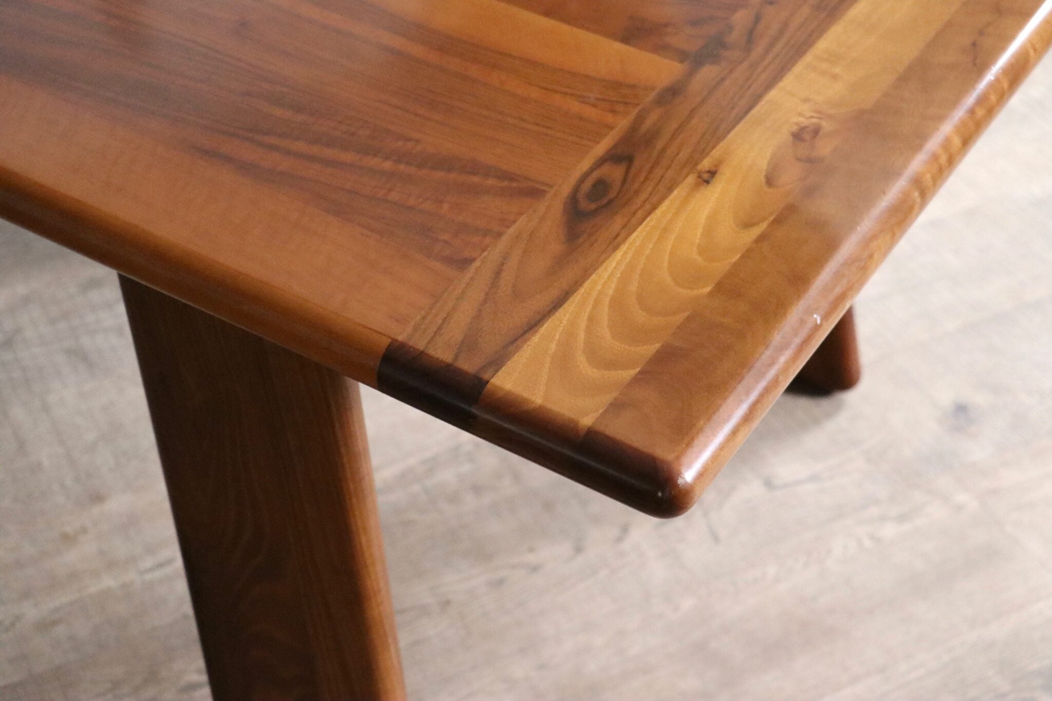 Sapporo_Dining_Table_by_Mario_Marenco_for_Mobil_Girgi,_Italian_Walnut_Mid_Century_Modern,_1970s