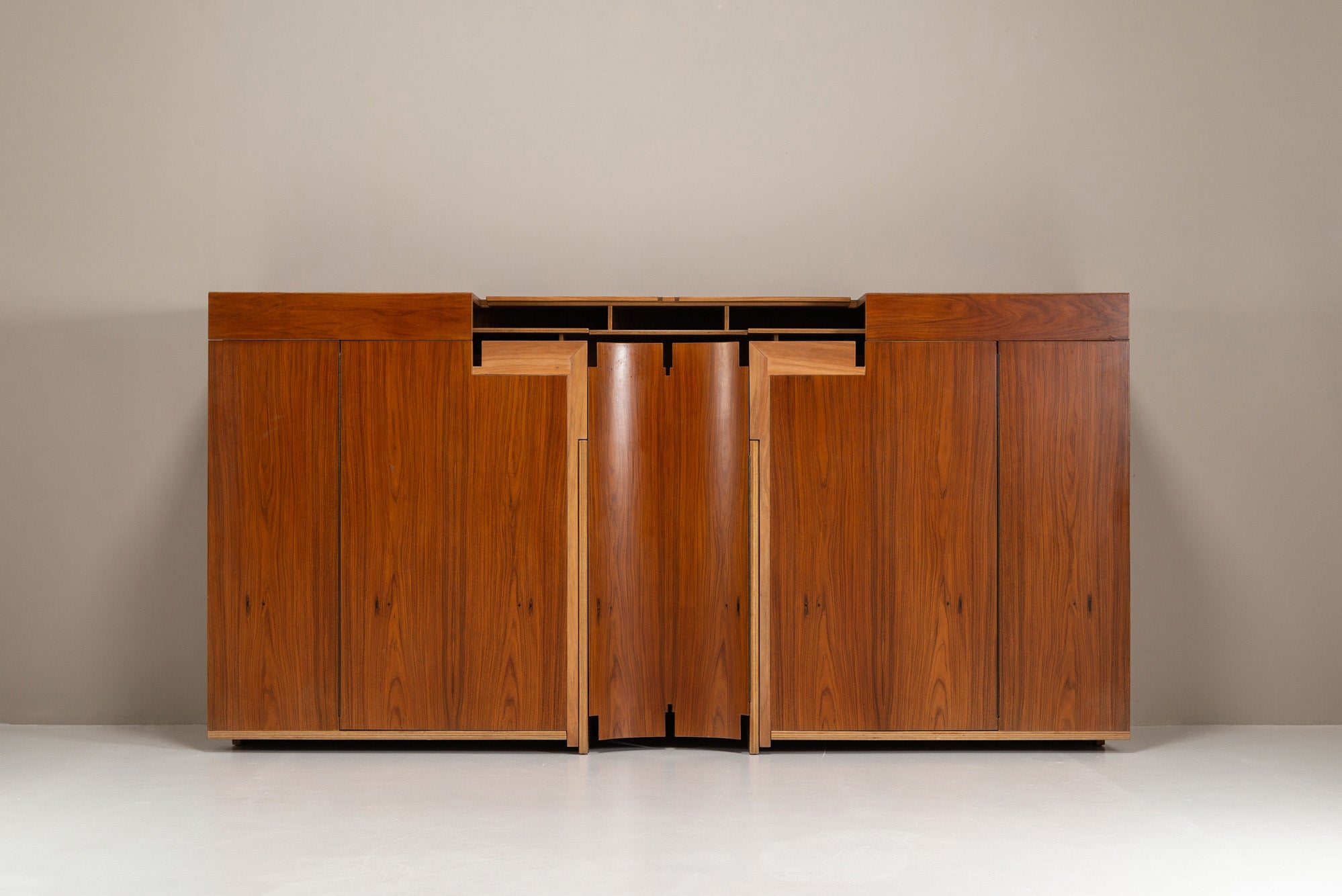 Scaligera_Sideboard_by_Franco_Poli_for_Bernini,_1980s,_Italy