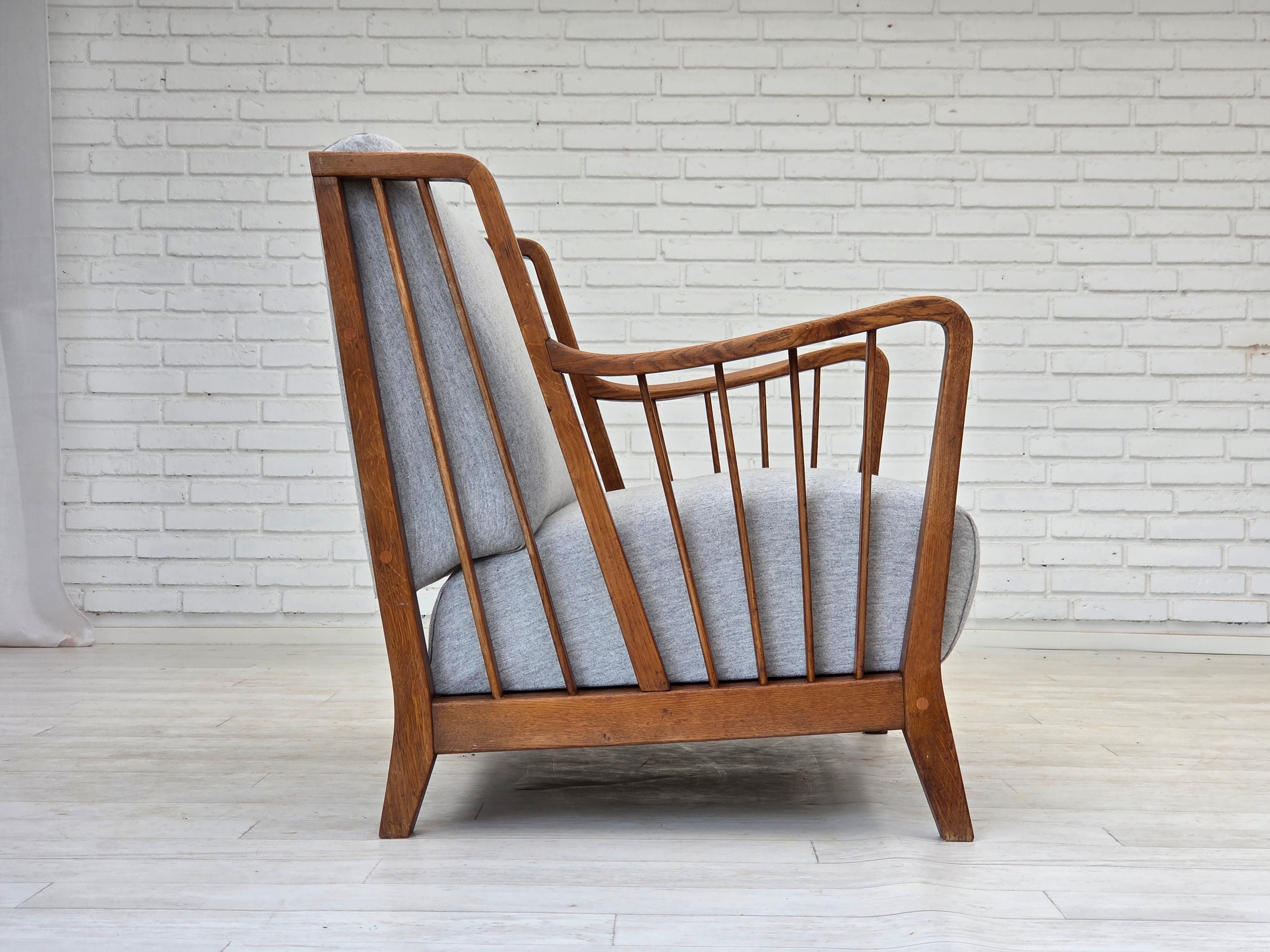 Scandinavian_2_Seater_Sofa_by_Swedish_Manufacturer_1950-55_Sweden
