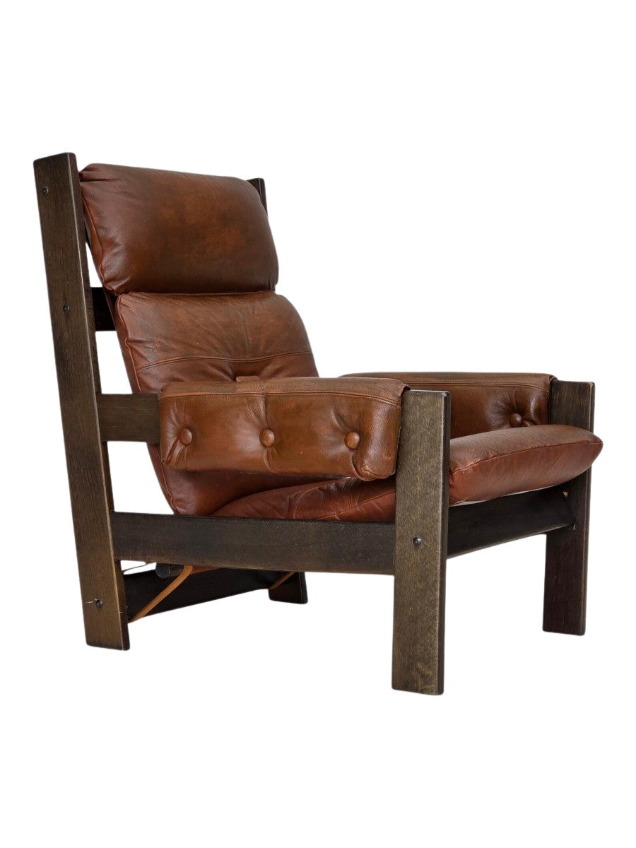 Scandinavian_Armchair,_Oak_and_Leather,_1970s