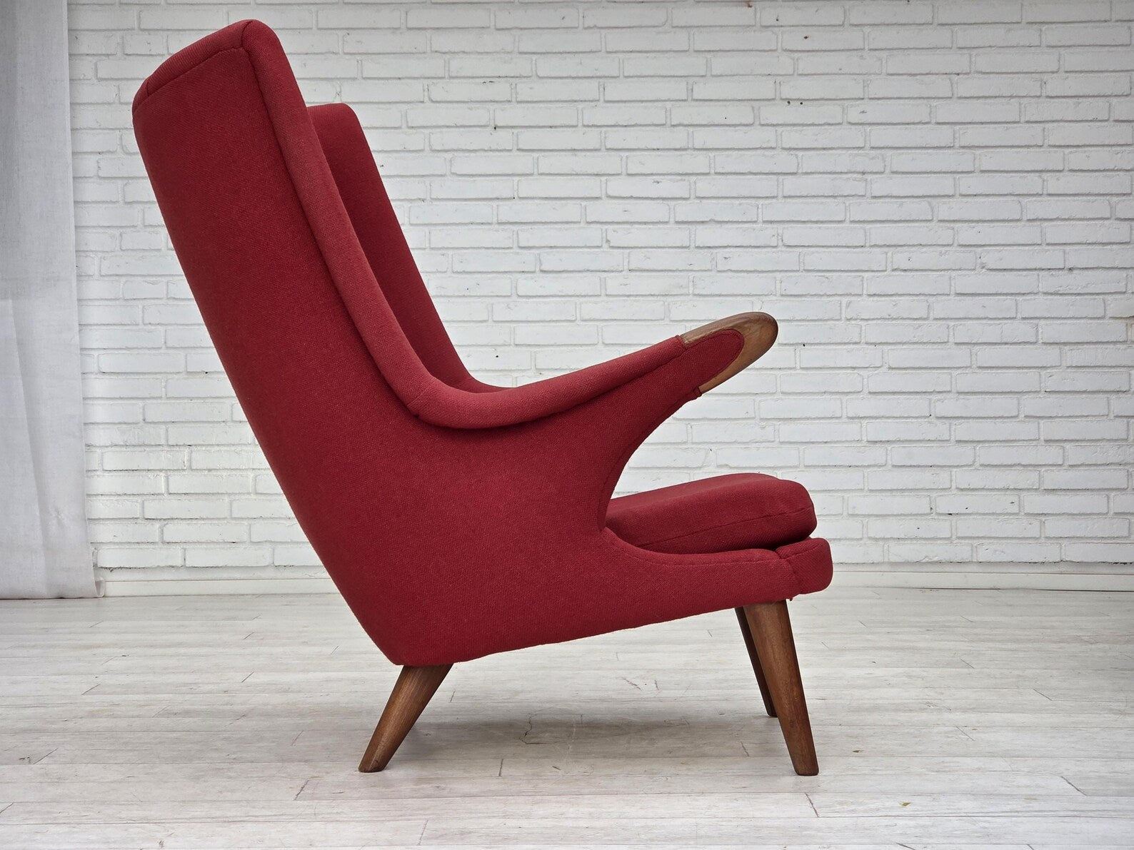 Danish_Modern_Armchair_by_Bønt_Møller-Jepsen,_1970s,_Denmark