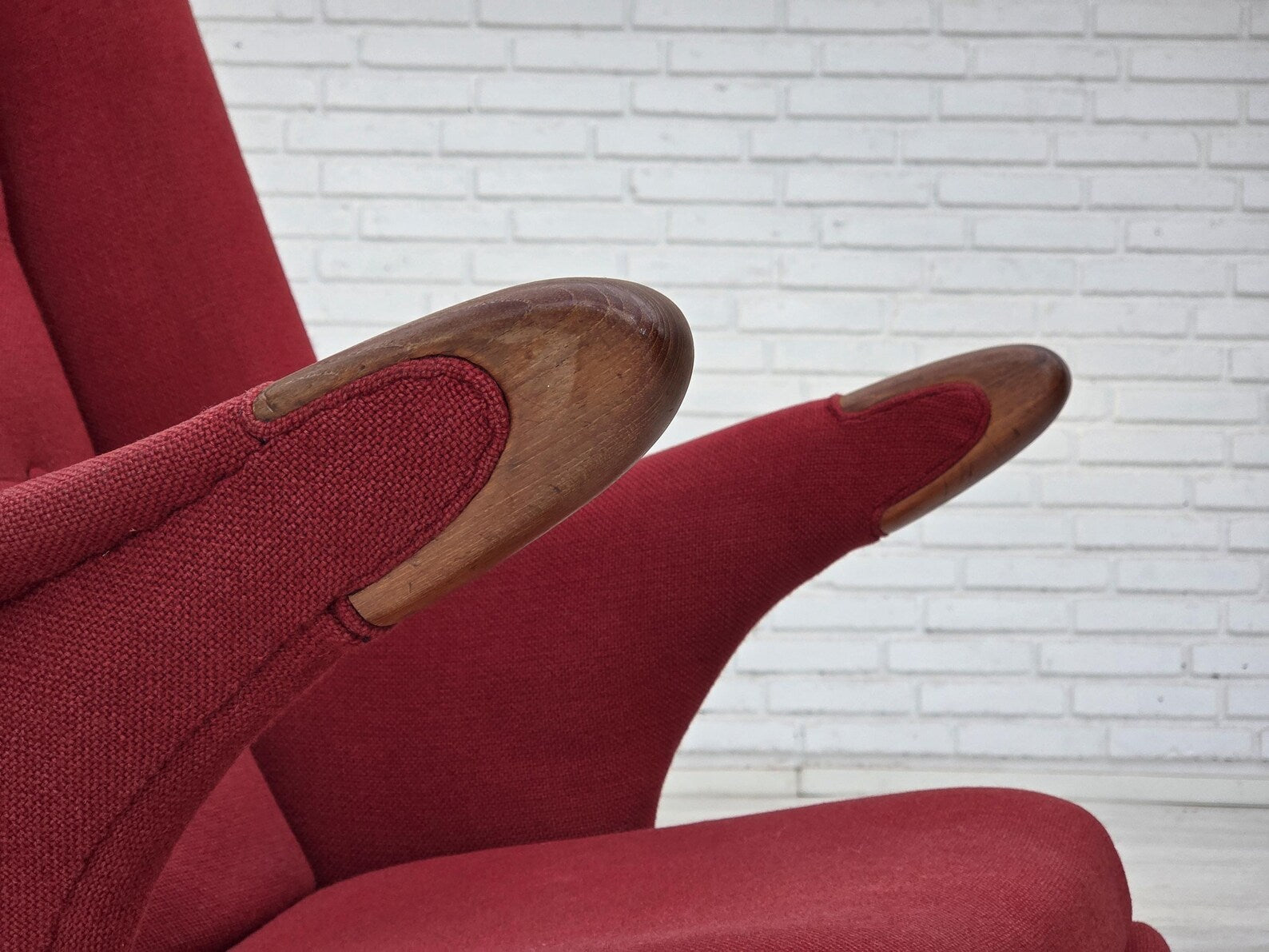 Danish_Modern_Armchair_by_Bønt_Møller-Jepsen,_1970s,_Denmark