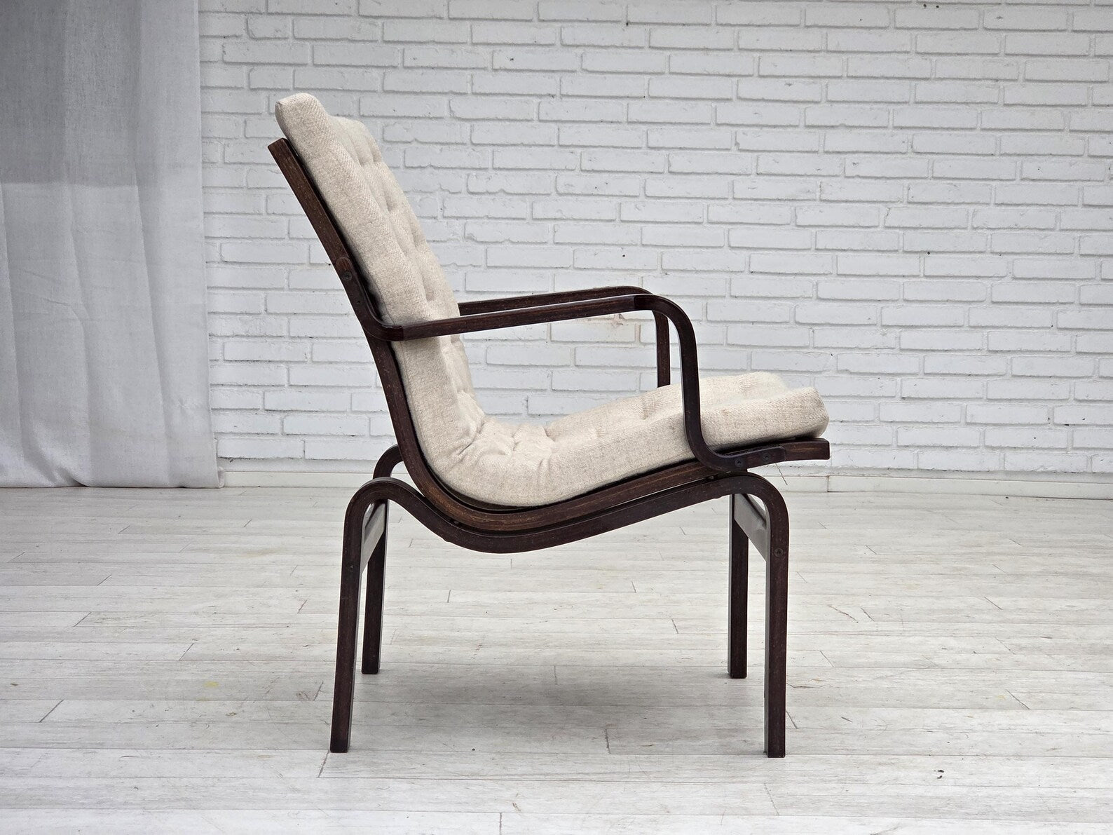 Scandinavian_Modern_Wool_Armchair_with_Beech_Frame,_1970s,_Scandinavia