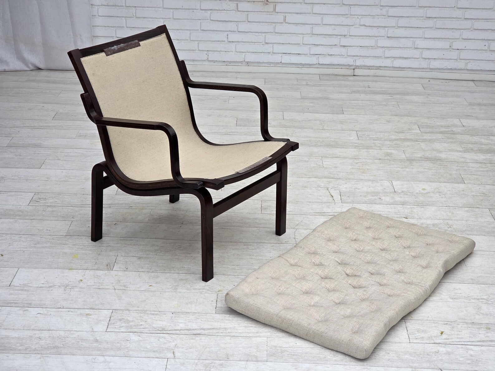 Scandinavian_Modern_Wool_Armchair_with_Beech_Frame,_1970s,_Scandinavia