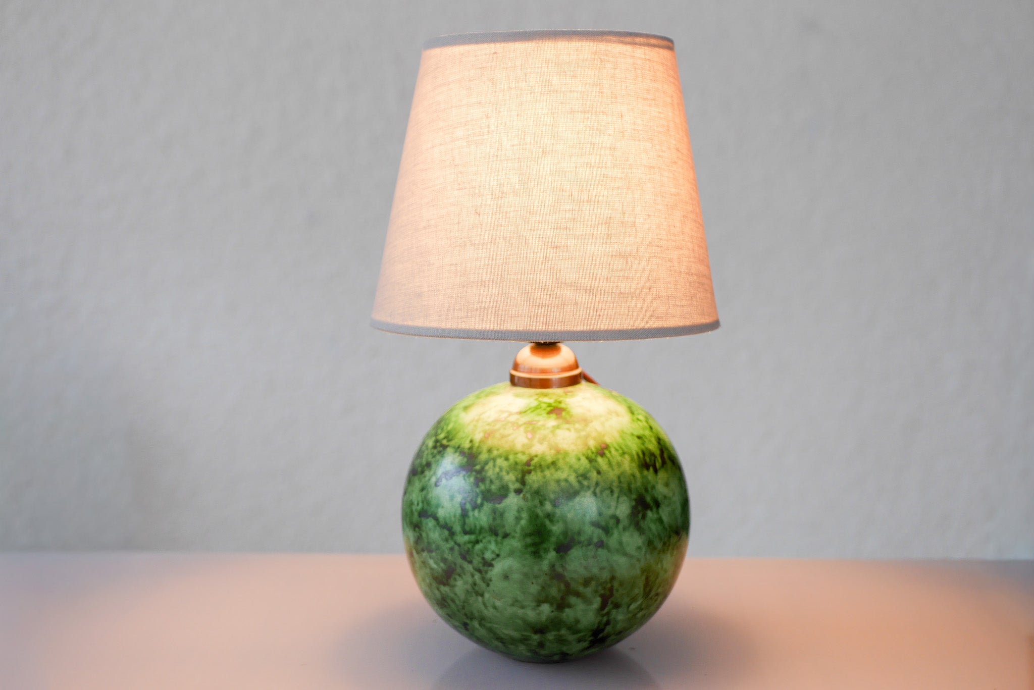 Art_Deco_Ceramic_Table_Lamp_by_Erik_Mörlin_for_Nittsjö_Keramik,_1930s,_Sweden