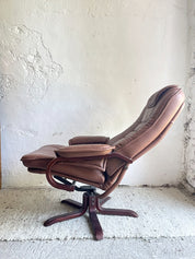 Set_of_Swivel_Lounge_Chair_with_Ottoman,1990s_Scandinavian_Style_Brown_Leather_Reclining