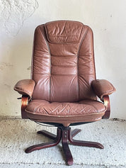 Set_of_Swivel_Lounge_Chair_with_Ottoman,1990s_Scandinavian_Style_Brown_Leather_Reclining