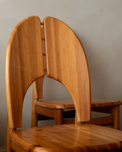 Set_of_6_Scandinavian_Solid_Pine_Dining_Chairs,_1970s