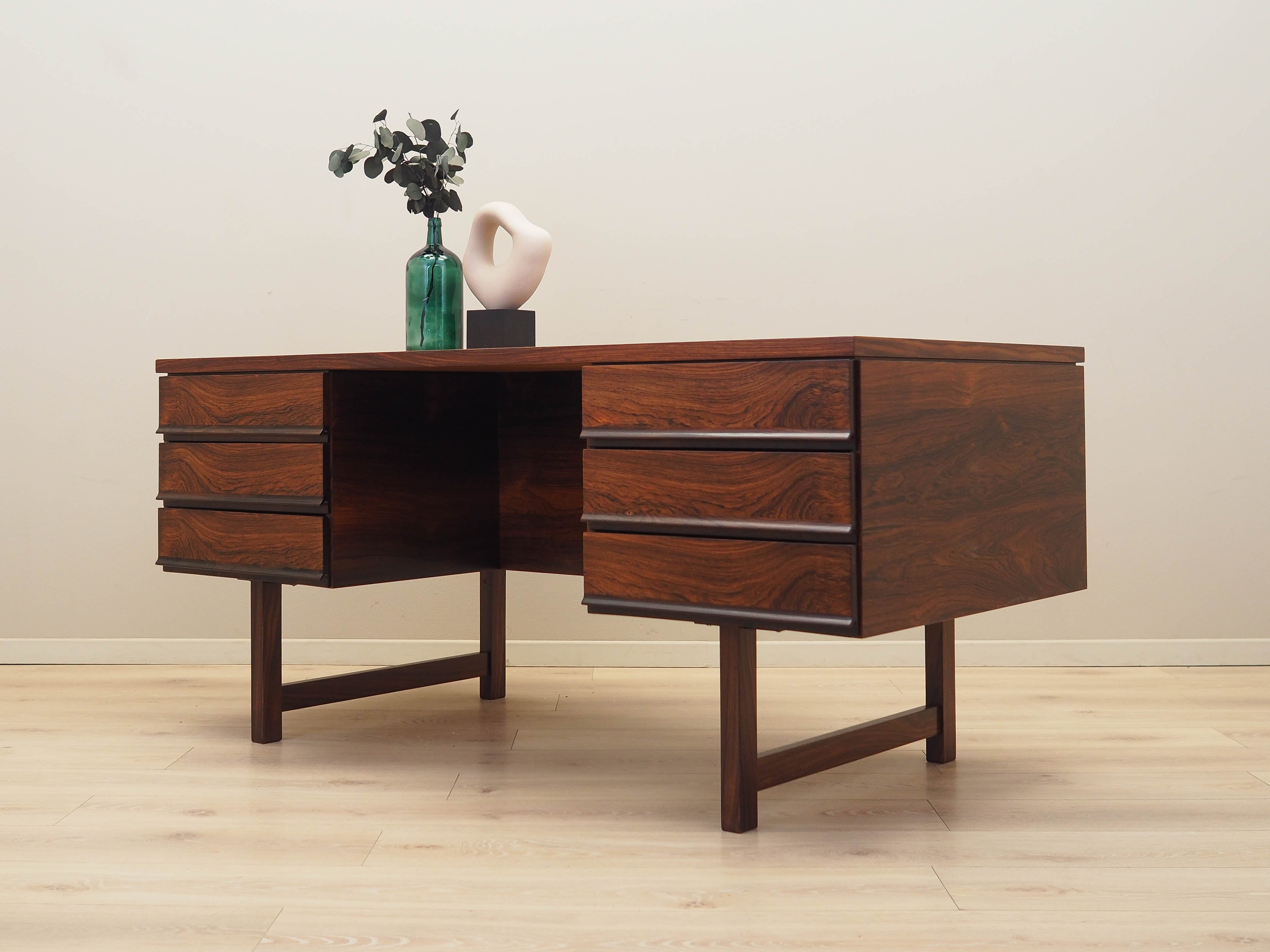 Scandinavian_Desk,_Danish_Design,_Rosewood_Veneer,_1970s,_Denmark