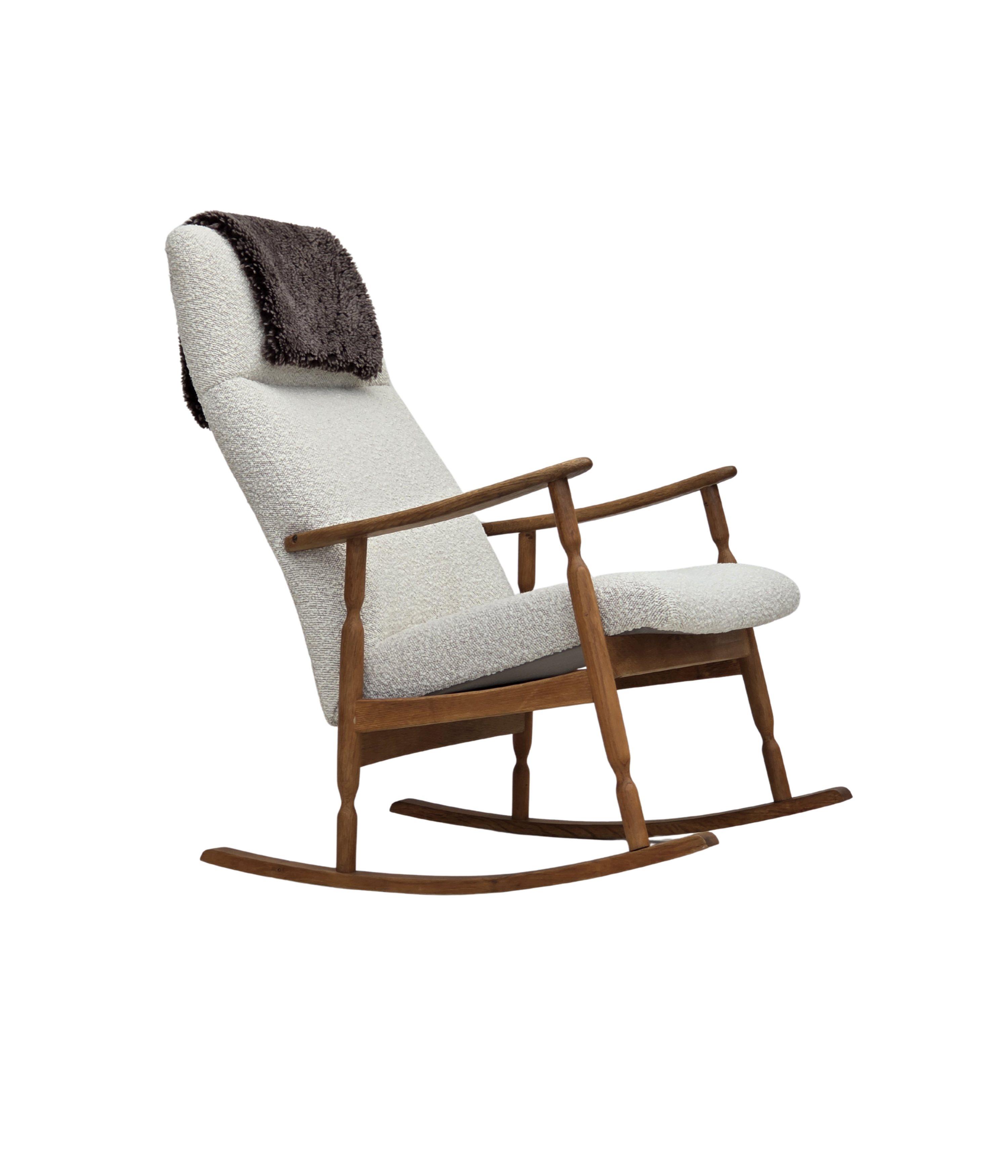 Scandinavian_High-Back_Rocking_Chair_in_Solid_Oak_with_White_Upholstery_and_Sheepskin_Pillow,_circa_1965–1970
