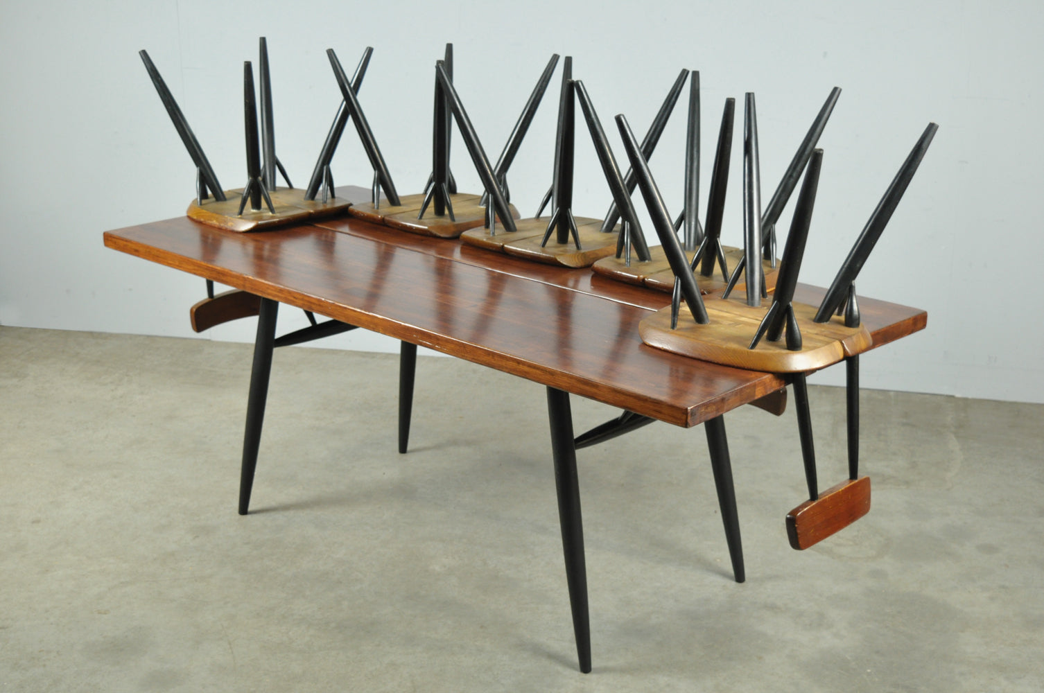 Scandinavian_LAUKAAN_PUU_“Pirkka”_dining_table_by_Ilmari_Tapiovaara,_Finland_1950s